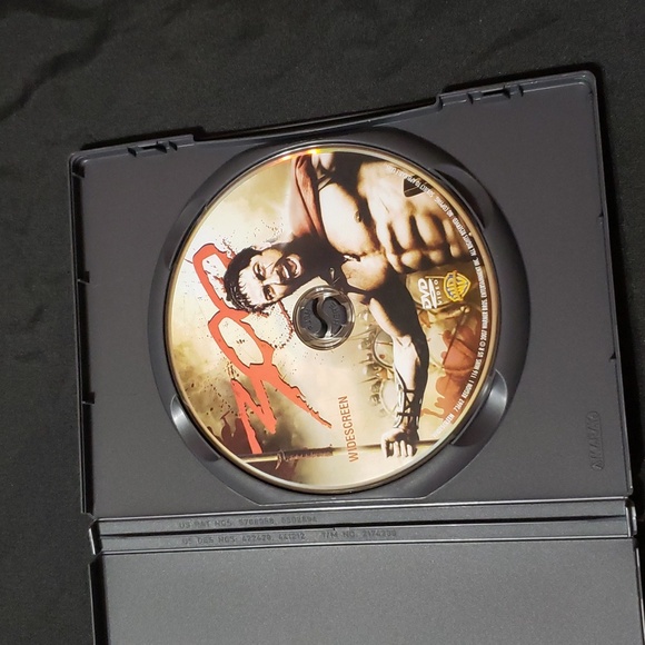 Multiple DVD's - Picture 5 of 10